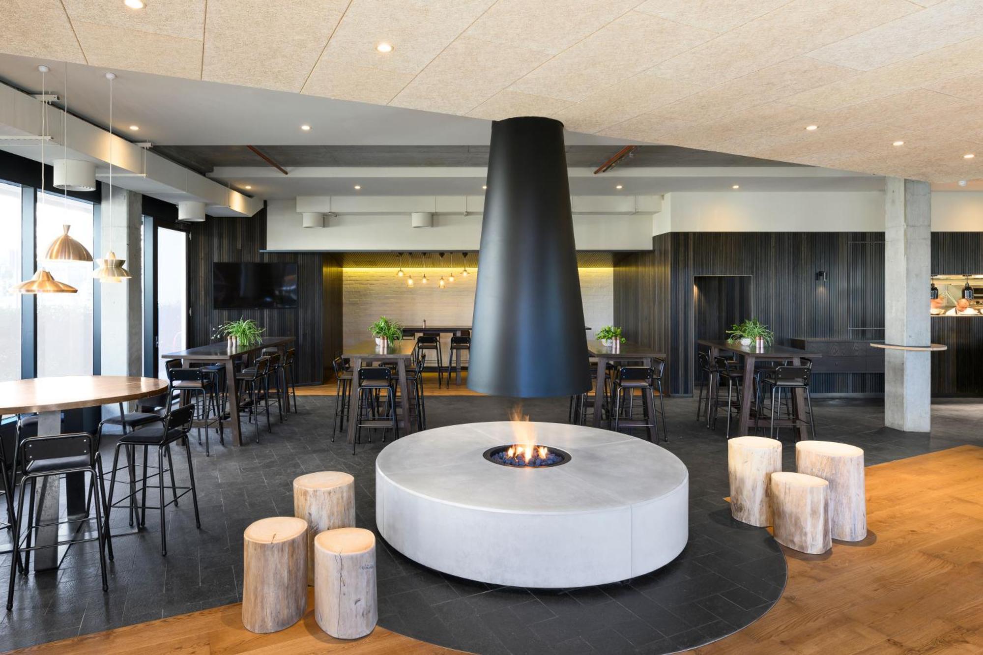 Little National Hotel Canberra Eksteriør bilde